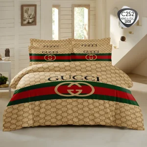 ست لحاف دو نفره اسپیر مدل C252 با طراحی برند گوچی کرم طلایی و سبز قرمز