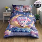 تصویر My Melody با لباس خواب صورتی روی ماه در آسمان شب فانتزی ترکاز